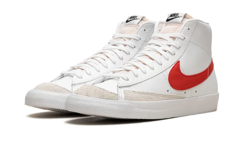 Nike Lifestyle Blazer Mid '77 Vintage 'White Picante Red' 