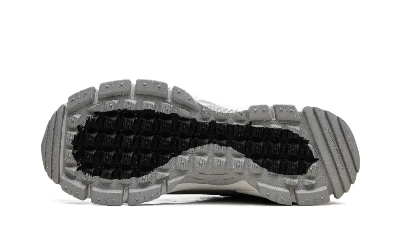 Nike Lifestyle Zoom Vomero Roam WMNS 'Summit White' 