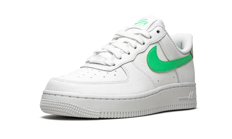 Nike Lifestyle AIR FORCE 1 LO '07 MNS WMNS 'White   Green Glow' 