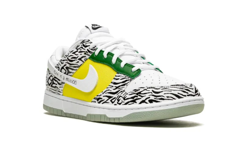 Nike Dunk Dunk Low 'Doernbecher 2022'