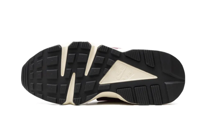 Nike Lifestyle Air Huarache WMNS 'BEETROOT' 