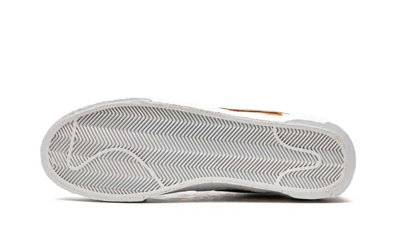 Nike Lifestyle Blazer Low 'Sacai - British Tan' 