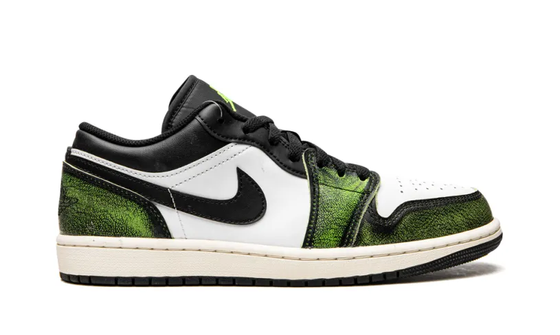 Air Jordan 1 Air Jordan 1 Low SE 'Wear Away - Electric Green' 