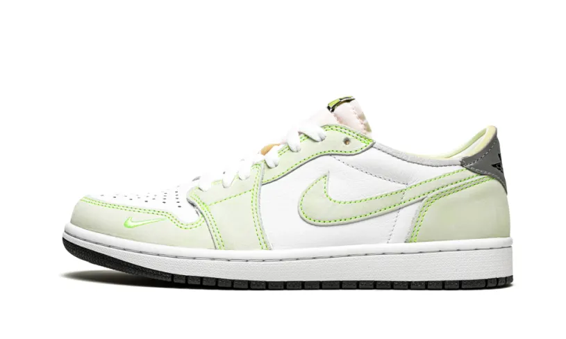 Air Jordan 1 Air Jordan 1 Low OG 'Ghost Green' 