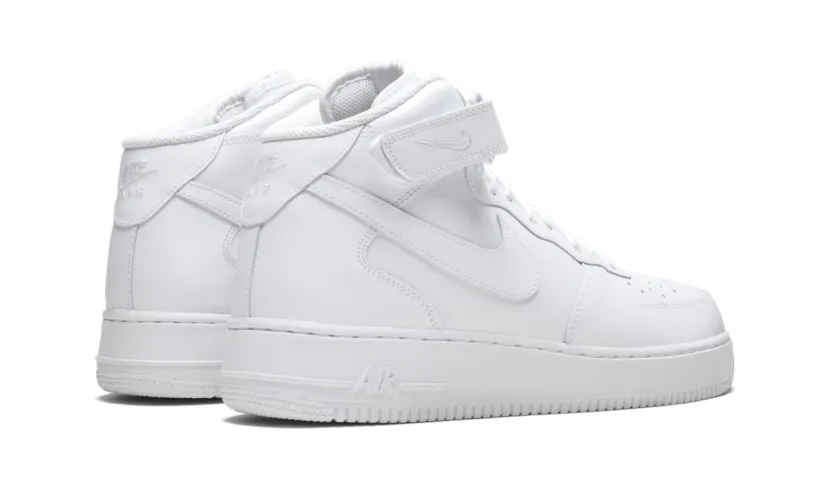 Nike Lifestyle Air Force 1 Mid 07 'White on White' 