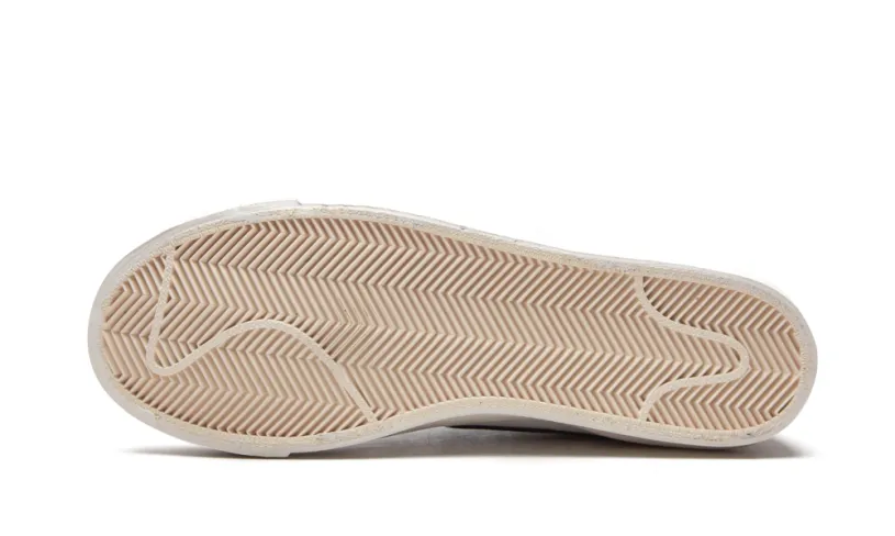 Nike Basketball BLAZER MID '77 MNS WMNS 'White Black'