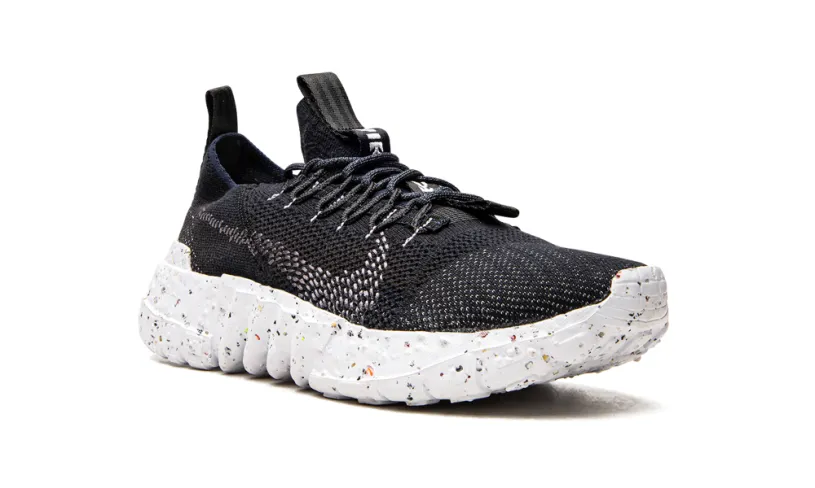 Nike Lifestyle Space Hippie 01 