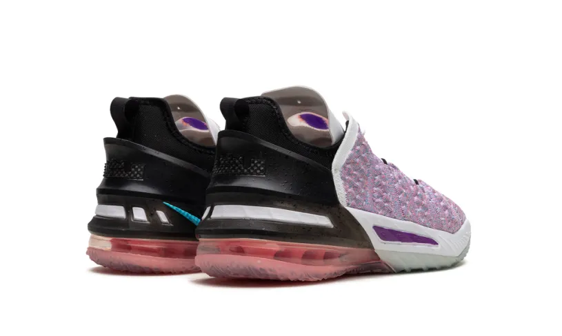 Nike Basketball LeBron 18 GS 