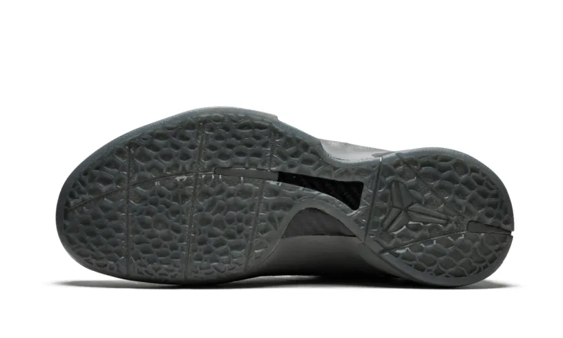 Nike Basketball Zoom Kobe 6 FTB 'Fade To Black'