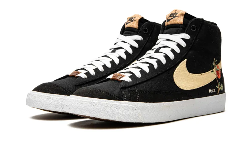 Nike Lifestyle Blazer Mid 77 'Pomegranate'