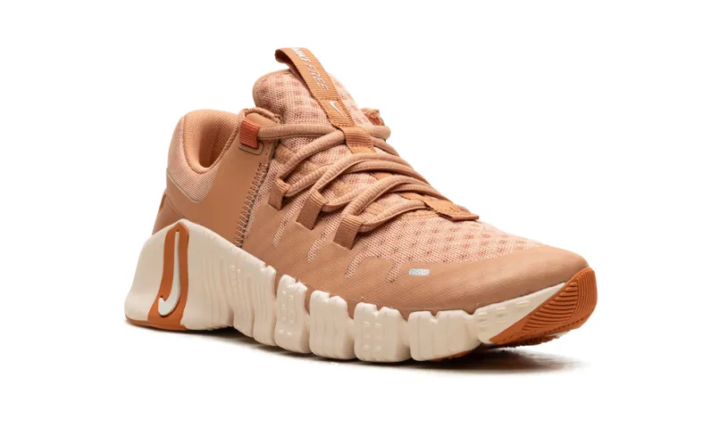 Nike Lifestyle FREE METCON 5 WMNS 'Amber Brown' 