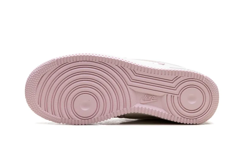 Nike Lifestyle Air Force 1 Low WMNS 'Valentine's Day' 