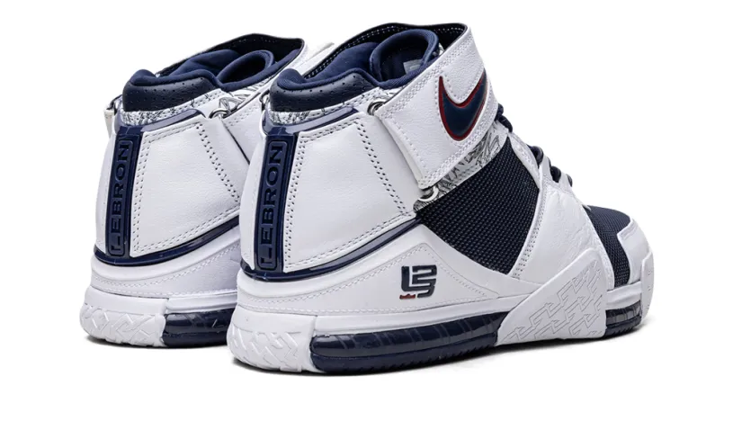 Nike Basketball LeBron Zoom 2 'USA' 