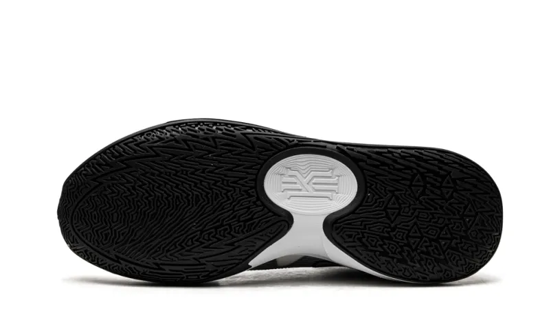 Nike Basketball Kyrie Low 5 TB 'Brooklyn Nets Home' 