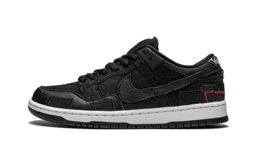 Nike Dunk SB Dunk Low 'Wasted Youth'