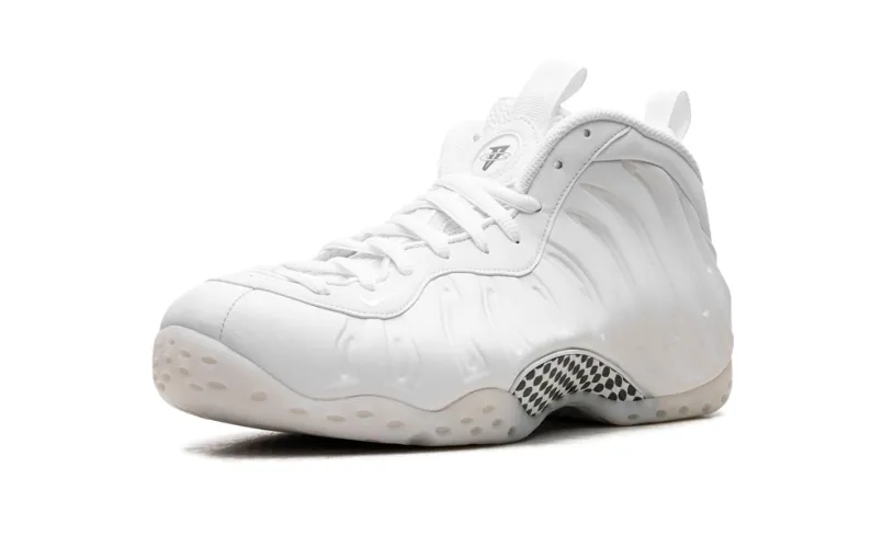 Nike Basketball Air Foamposite One 'Triple White' 