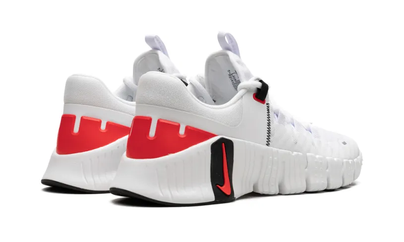 Nike Lifestyle Free Metcon 5 'White Bright Crimson' 
