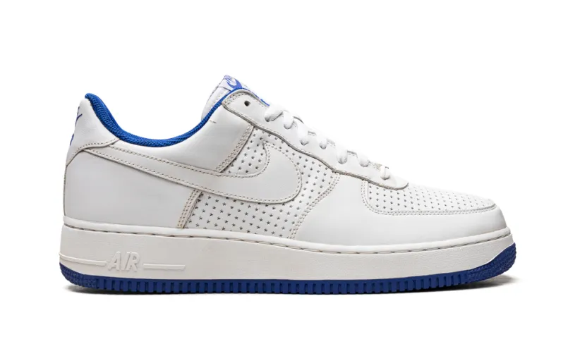 Nike Lifestyle Air Force 1 'White   Royal 2006' 
