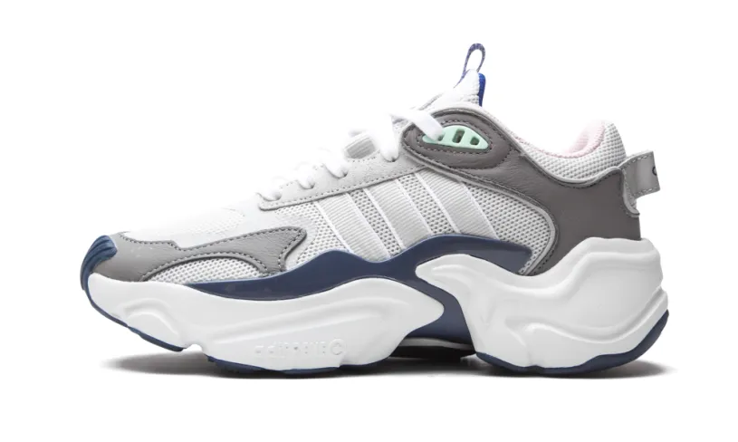 More Adidas Shoes TEPHRA RUNNER WMNS 