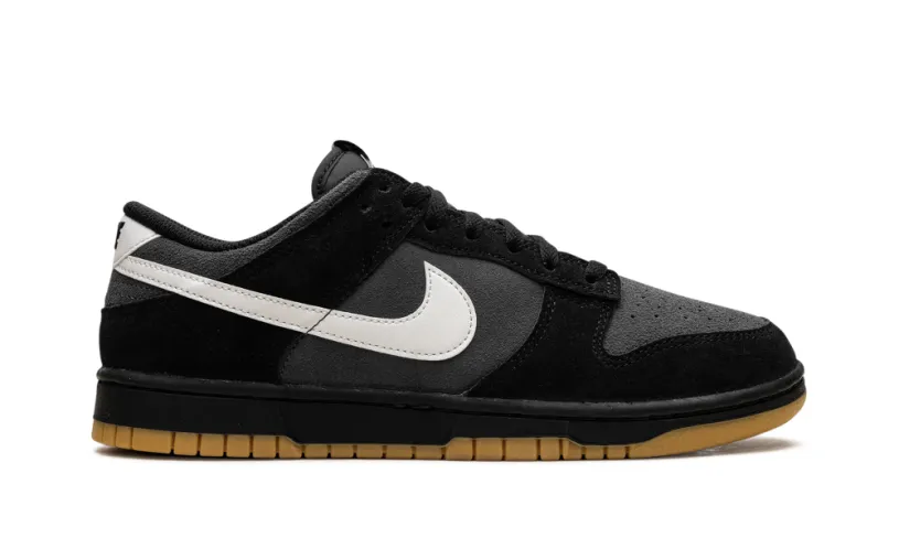 Nike Dunk Dunk Low SE 'Black Grey Gum' 