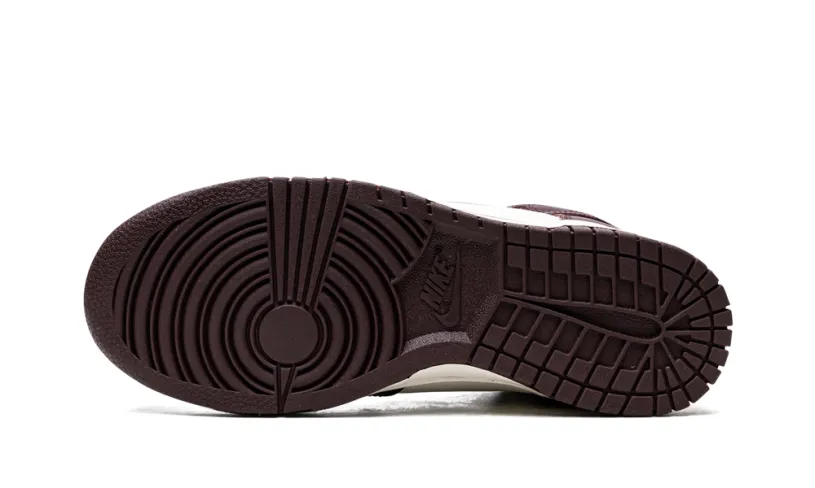 Nike Dunk DUNK HIGH WMNS 'Burgundy Crush' 