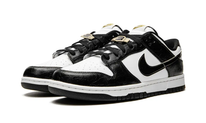 Nike Dunk Dunk Low 'World Champs - Black White'