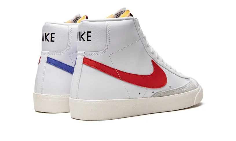 Nike Basketball Blazer Mid '77 Vintage 'Mismatched Swoosh Blue - Red' 