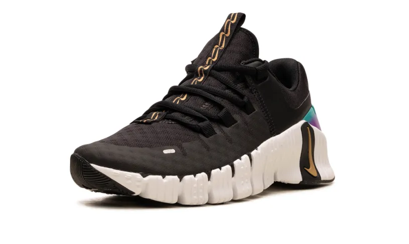 Nike Lifestyle FREE METCON 5 PRM WMNS 'Metallic Gold' 