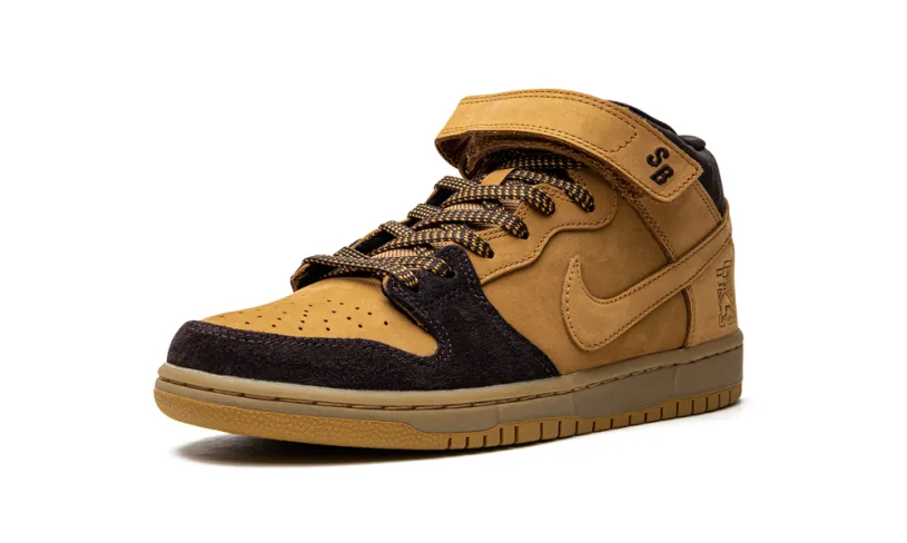 Nike SB SB Dunk Mid Pro 'Lewis Marnell' 
