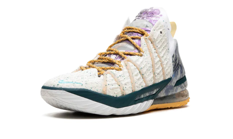Nike Basketball LeBron 18 'Reflections Flip' 