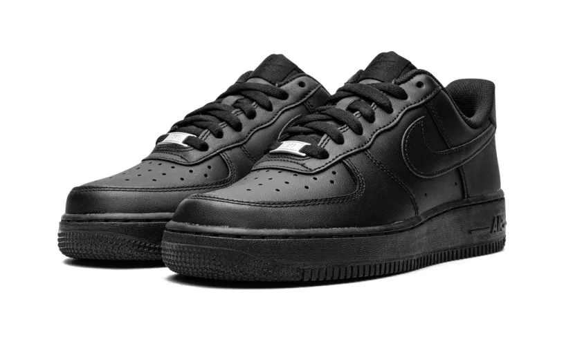 Nike Lifestyle AIR FORCE 1 LO '07 MNS WMNS 'Triple Black' 
