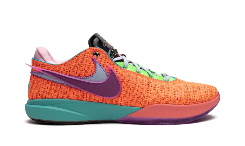 Nike Basketball LeBron 20 'Chosen 1' 