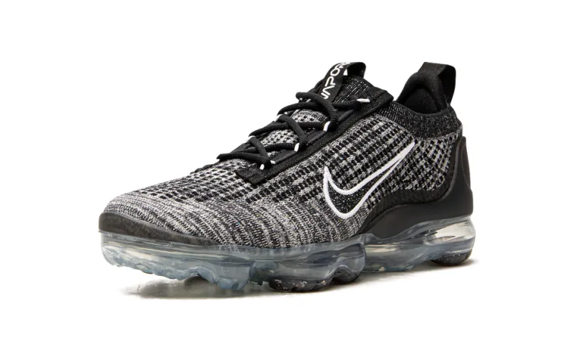 Nike Air Max VAPORMAX FLYKNIT 2021 WMNS 