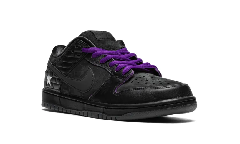 Nike Dunk SB Dunk Low 'Familia First Avenue' 