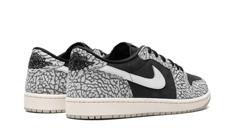 Air Jordan 1 Air Jordan 1 Low 'Black Elephant' 