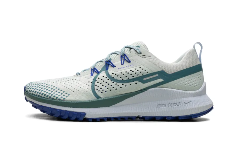 Nike Lifestyle Pegasus Trail 4 'Racer Blue' 