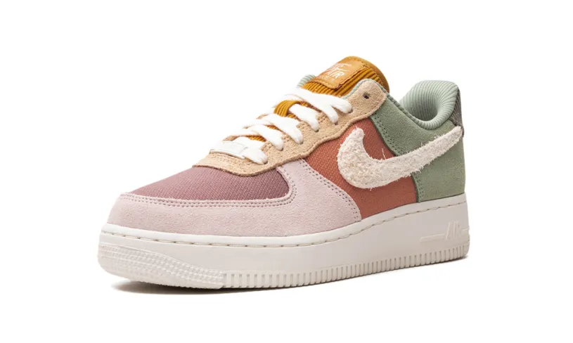 Nike Lifestyle AIR FORCE 1 WMNS 'Oil Green' 