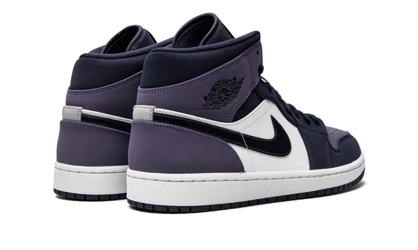 Air Jordan 1 Air Jordan 1 Mid 'Sanded Purple'