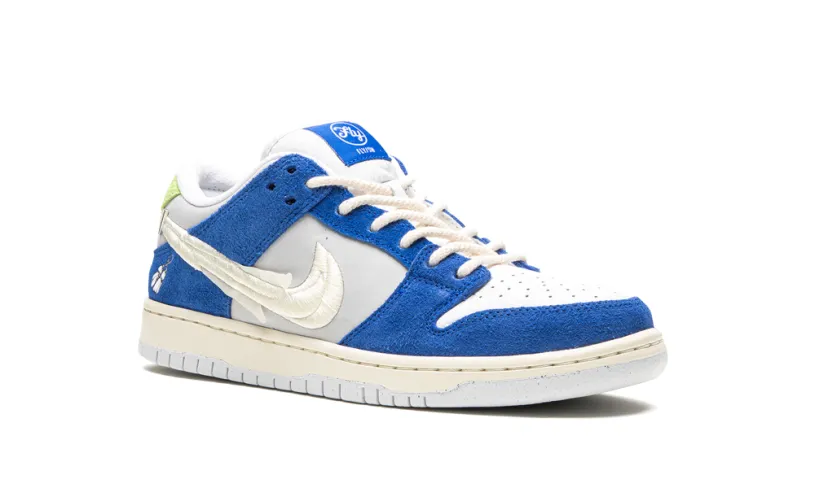 Nike Dunk SB Dunk Low 'Fly Streetwear - Gardenia' 