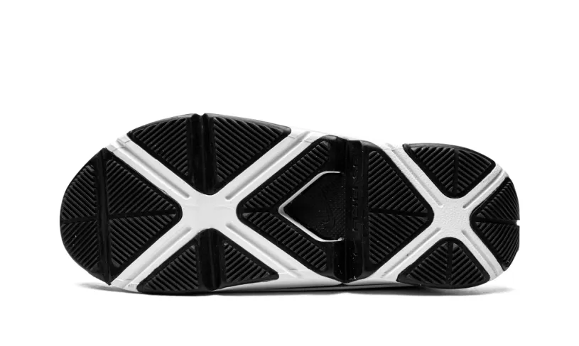 Nike Lifestyle GO FLYEASE MNS WMNS 