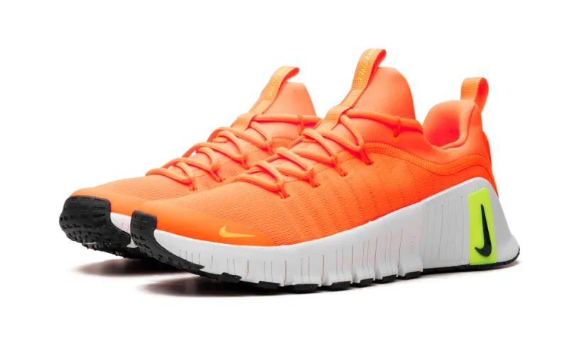 Nike Lifestyle Free Metcon 6 WMNS 'Orange' 