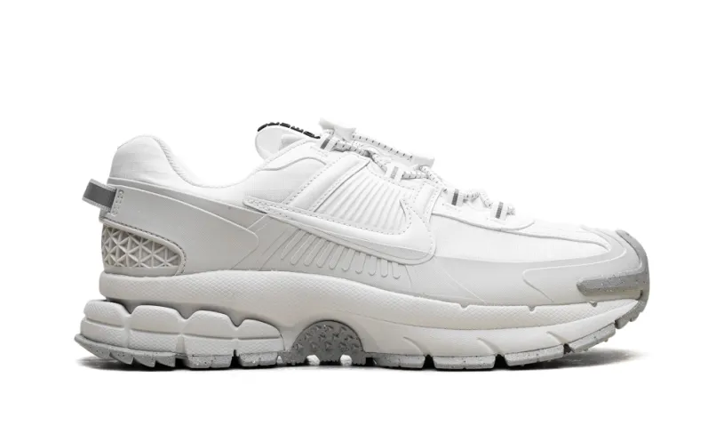 Nike Lifestyle Zoom Vomero Roam WMNS 'Summit White' 