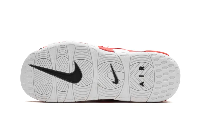 Nike Basketball Air More Uptempo Slide 'Bulls' 