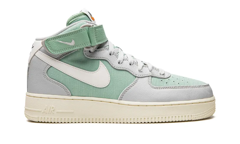 Nike Lifestyle Air Force 1 Mid '07 LX 'Grey Fog Enamel Green' 