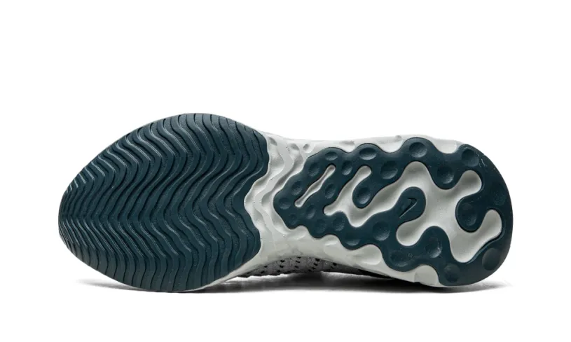 Nike Lifestyle REACT PHANTOM RUN FLYKNIT 2 WMNS 