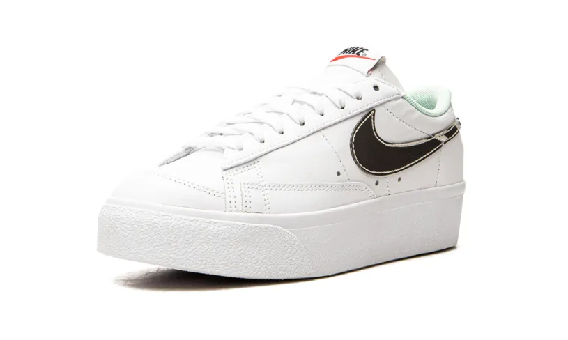 Nike Lifestyle BLAZER LO PLATFORM WMNS 