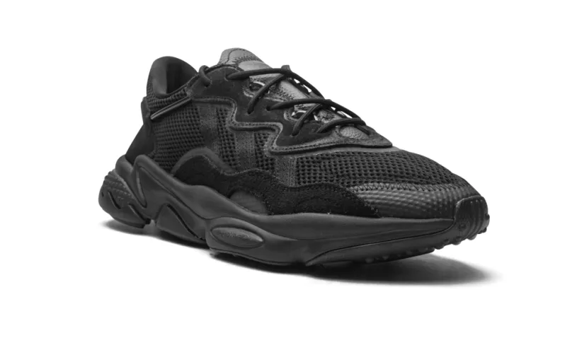 More Adidas Shoes Ozweego 