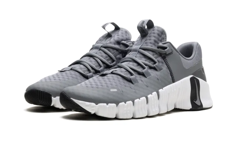 Nike Lifestyle Free Metcon 5 'Smoke Grey'