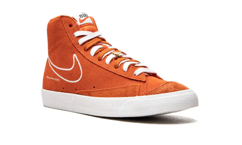 Nike Basketball Blazer Mid '77 'First Use - Orange' 