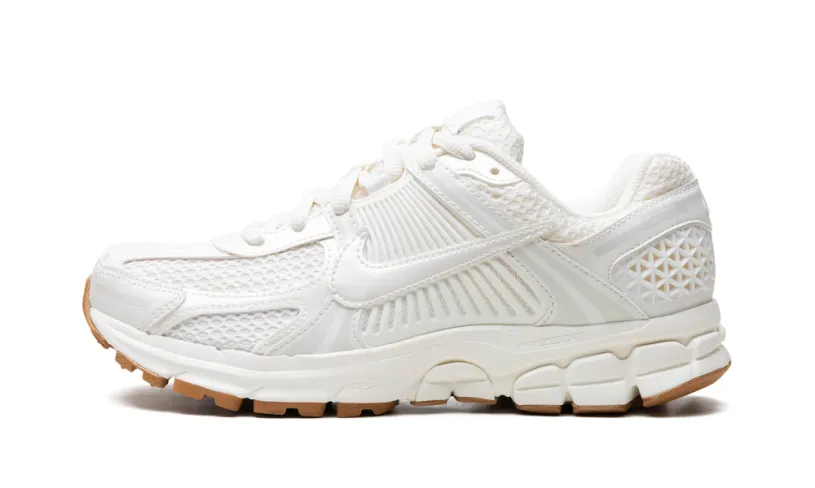 Nike Lifestyle WMNS Nike Zoom Vomero 5 'SAIL GUM'